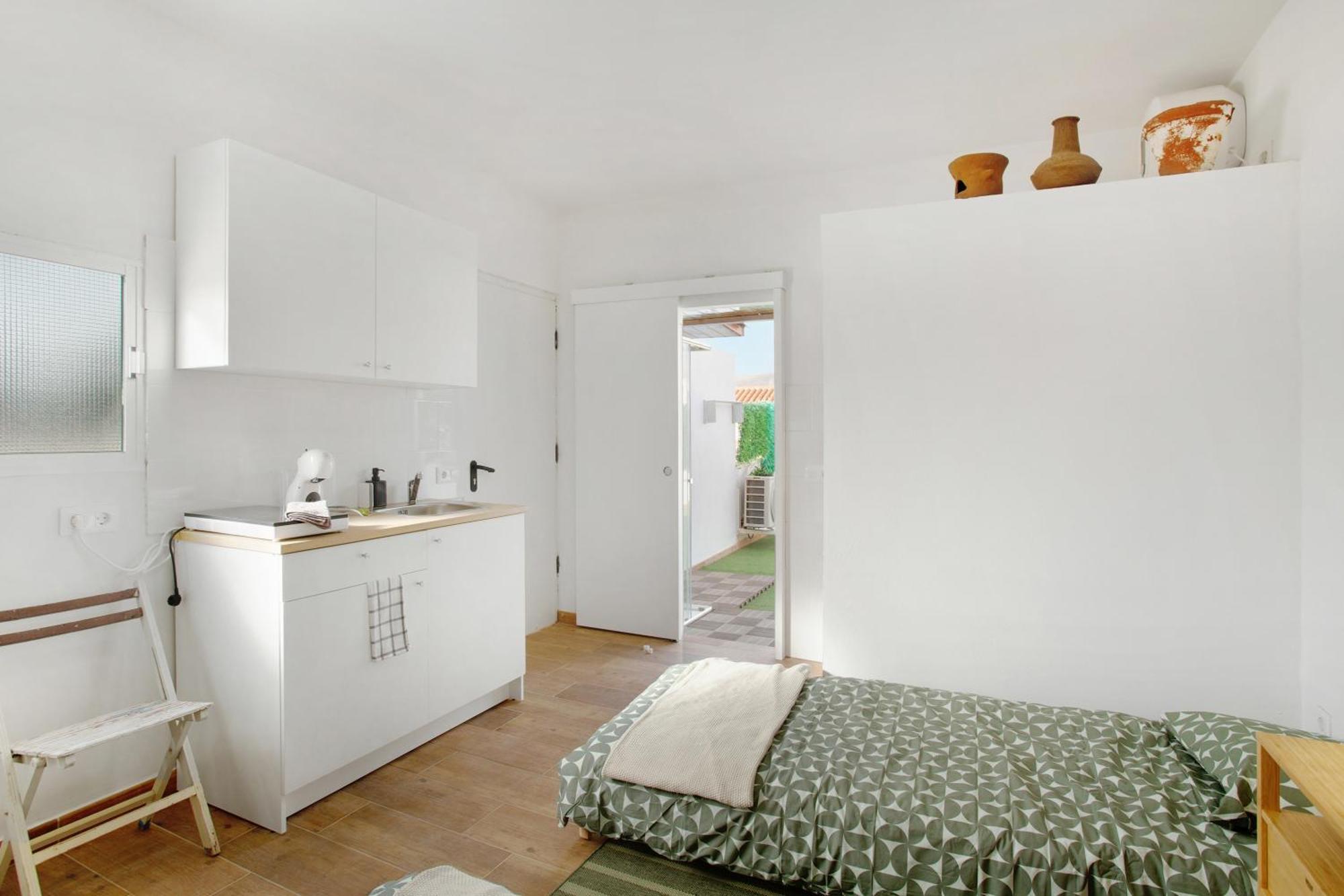 Casa Plaza San Nicolas De Bari Sardina Екстер'єр фото