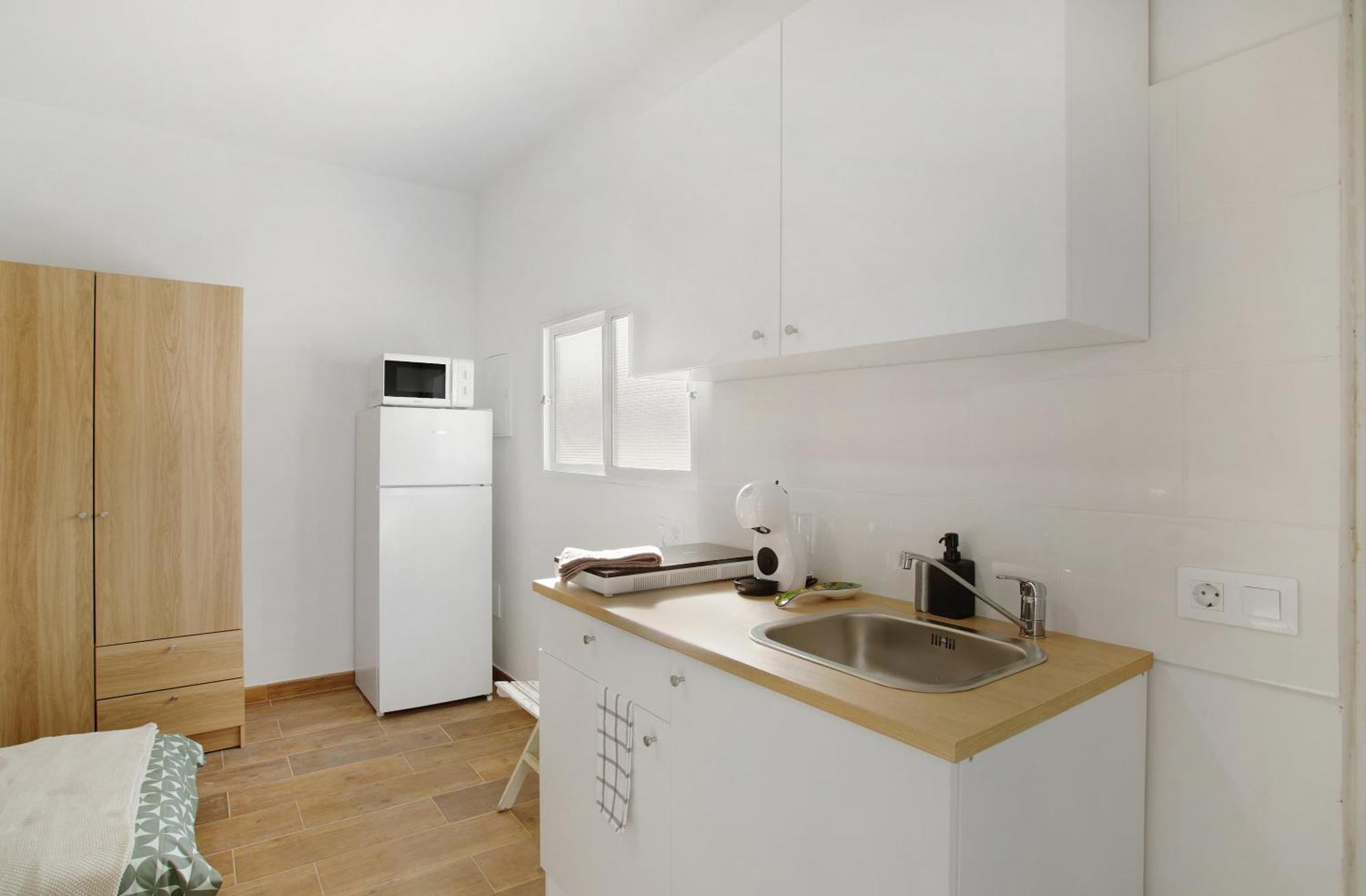 Casa Plaza San Nicolas De Bari Sardina Екстер'єр фото