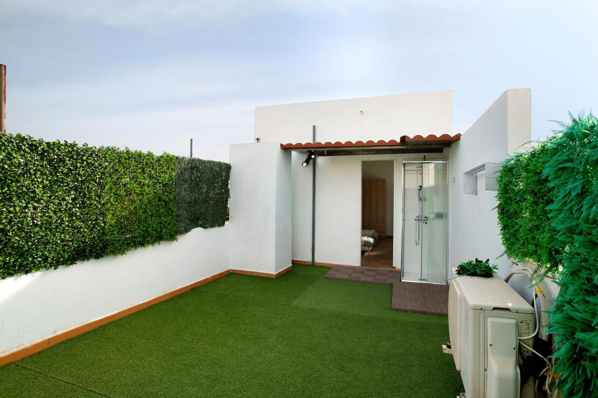 Casa Plaza San Nicolas De Bari Sardina Екстер'єр фото